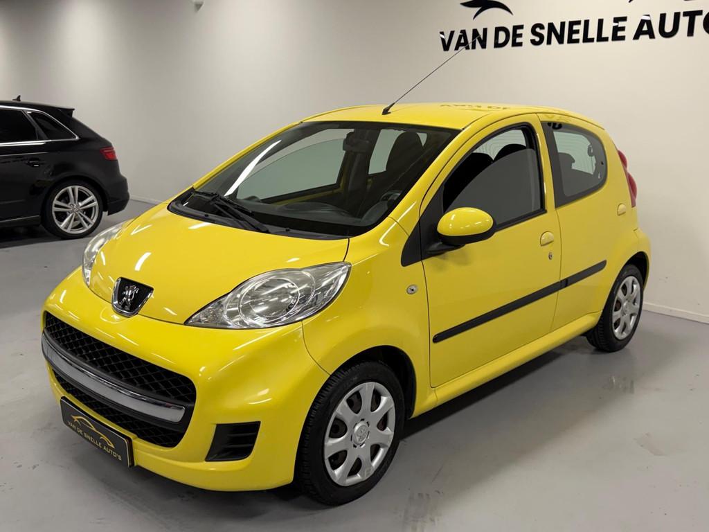 Peugeot 107 1.0-12V XS AUTOMAAT/CRUISE/AIRCO/ELEKTRISCHERAME, Auto's, Peugeot, Euro 5, Elektrische ramen, Gebruikt, Overige kleuren