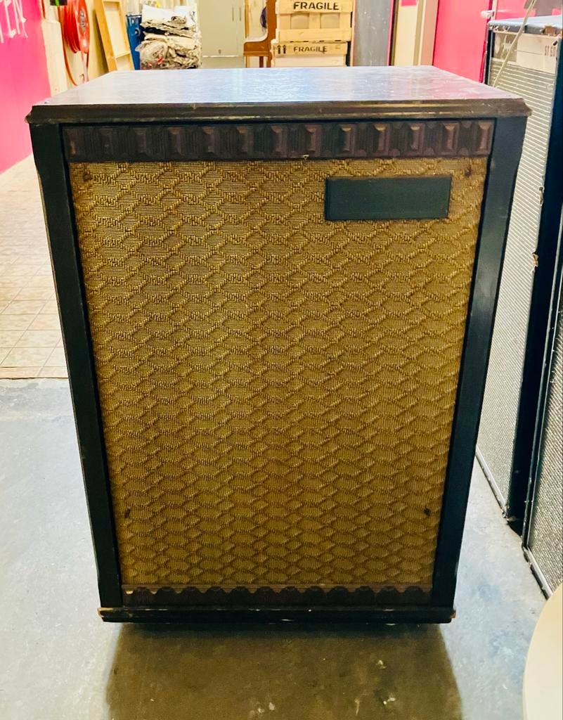 Eminent V-150 Actieve Speaker - 250 Watt, Muziek en Instrumenten, Ophalen, Gebruikt, Minder dan 500 watt, Overige typen