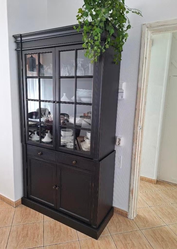 buffetkast/ vitrinekast ZWART, Huis en Inrichting, Luxe, Ophalen of Verzenden, Zo goed als nieuw, 150 tot 200 cm