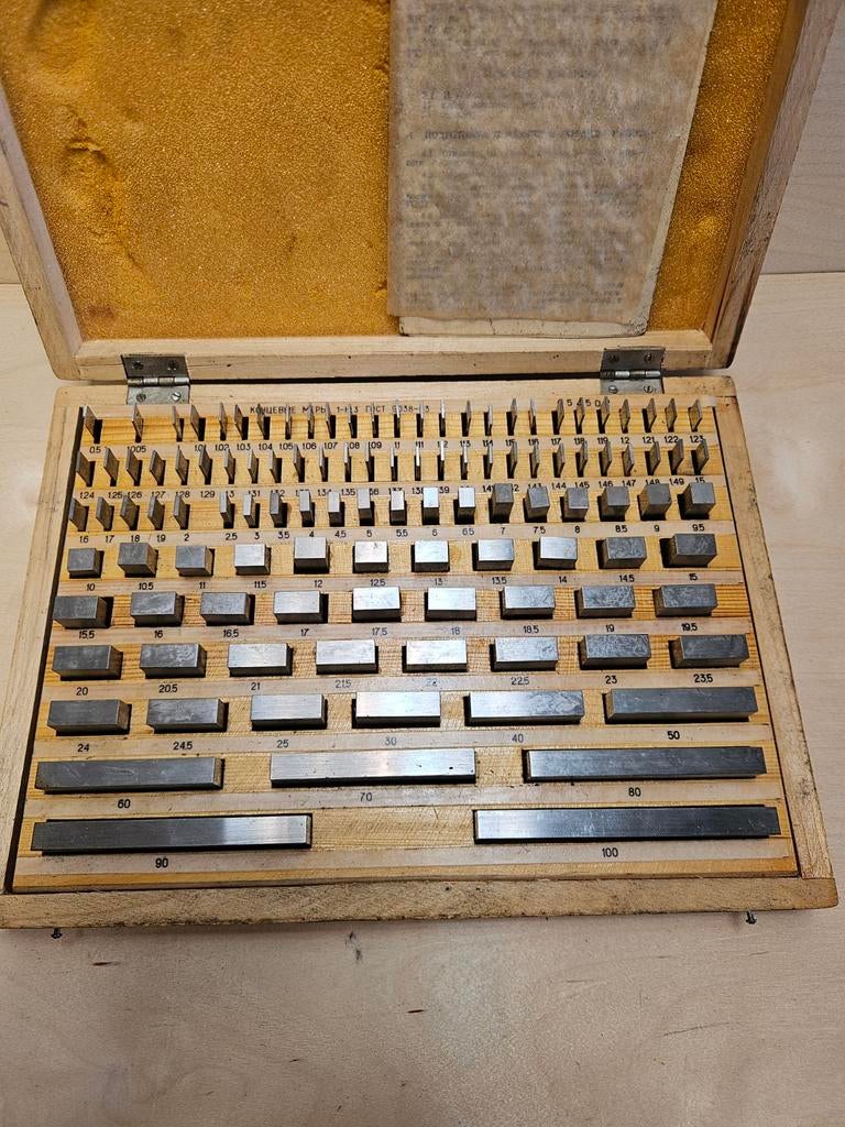 Eindmaten set 112-delig in houten kist, Doe-het-zelf en Verbouw, Gebruikt, Onbekend@voorbeeld.com, Afstand, Onbekend