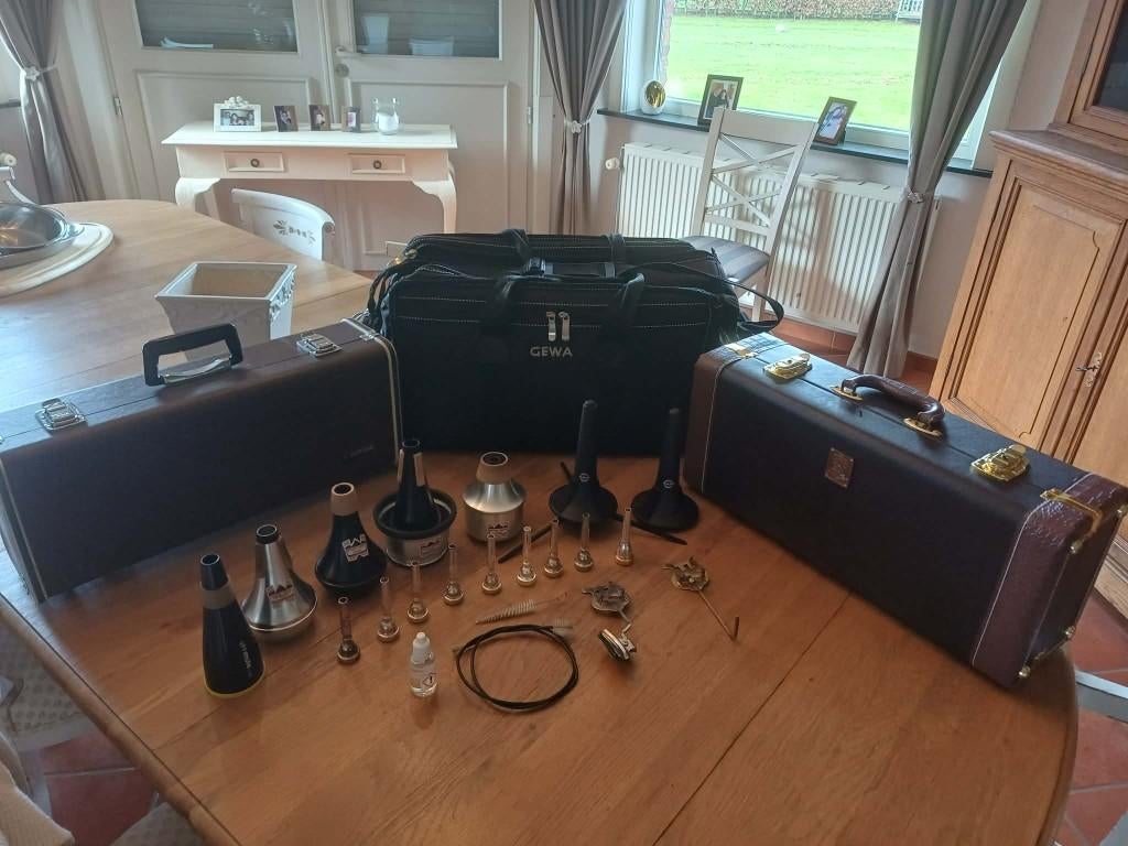 Accessoires voor trompet, Ophalen of Verzenden, Zo goed als nieuw, Overige typen
