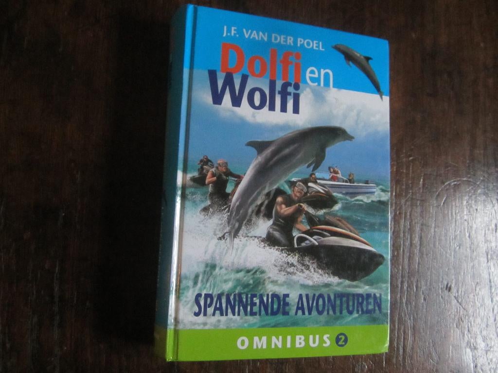 JF van der Poel Dolfi en Wolfi omnibus 2 met 3 delen, Ophalen of Verzenden, Zo goed als nieuw, Fictie algemeen