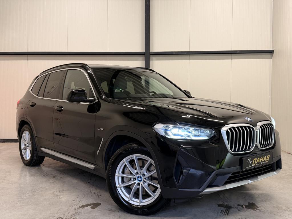 BMW X3 xDrive30e | Stoelverwarming | Achteruitrijcamera | Tr, Automaat, 1998 cc, Gebruikt, 2000 kg