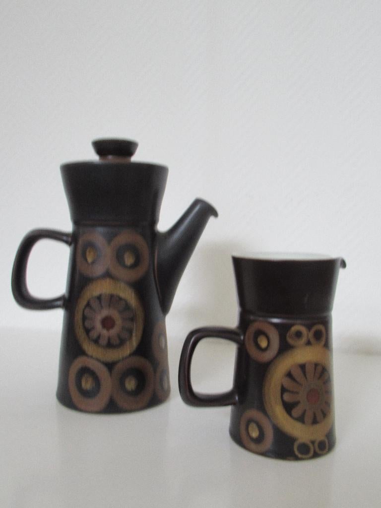 vintage keramiek koffiepot en melkkan Denby, Gill Pemberton, Ophalen