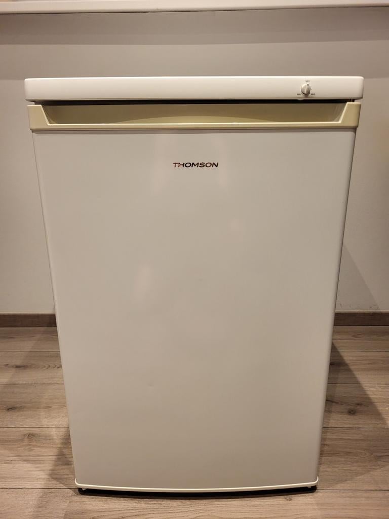 Thomson TH-TTFZ3WH Vriezer, Minder dan 60 cm, Zo goed als nieuw, Energieklasse A of zuiniger, Vrijstaand