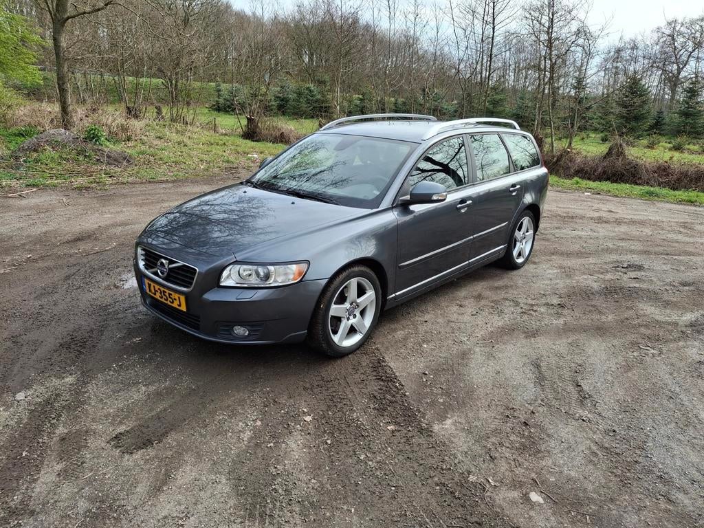 Volvo V50 2.0 D3 2012 Grijs, Voorwielaandrijving, Euro 5, Zwart, 1984 cc