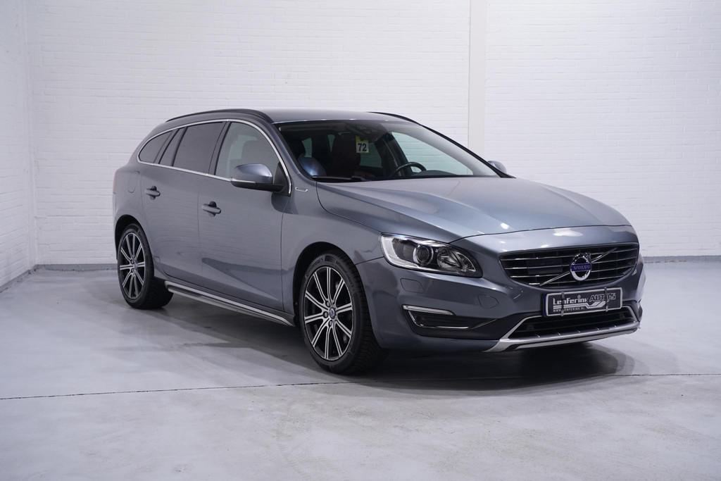Volvo V60 2.4 D5 Twin Engine AWD navigatie lederen bekleding, Auto's, Automaat, 228 pk, Stof, Euro 6