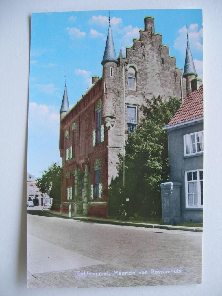 ZALTBOMMEL,- St. Maartentoren Maarten van Rossumhuis, Verzamelen, Ophalen of Verzenden, 1940 tot 1960, Gelderland