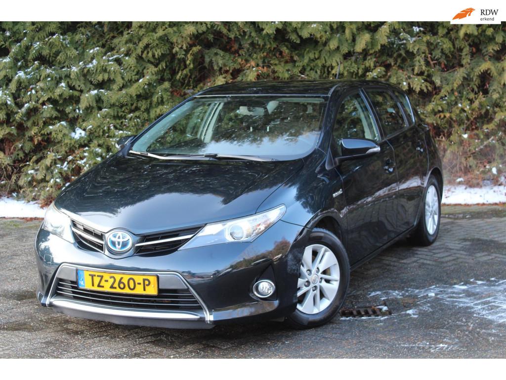 Toyota Auris 1.8 Hybrid Lease 99PK | Parkeercamera | Navigat, Euro 5, Gebruikt, Zwart, 4 cilinders