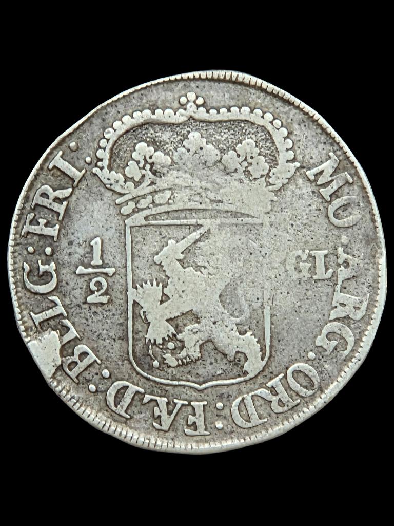 Halve 3 Gulden Friesland 1696, Postzegels en Munten, Munten | Nederland, Ophalen of Verzenden, Vóór koninkrijk, Losse munt, Zilver
