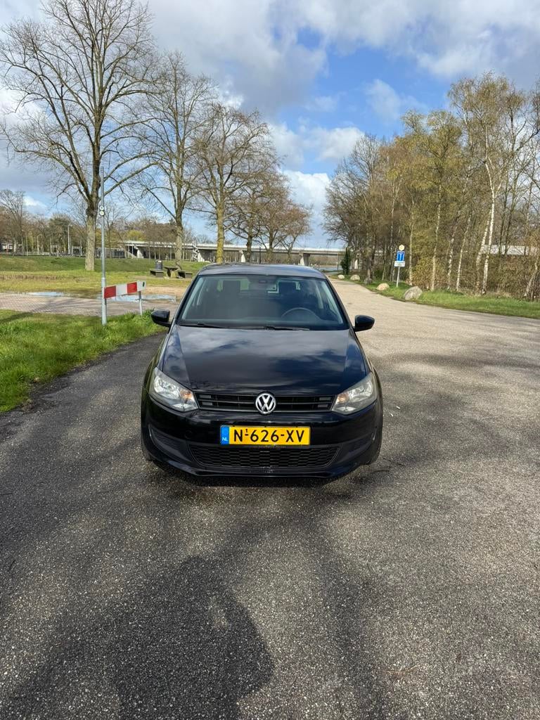 Volkswagen Polo 1.2 6V 44KW 5D My2009 2010 Zwart, Auto's, Voorwielaandrijving, 967 kg, 40 €/maand, 1198 cc