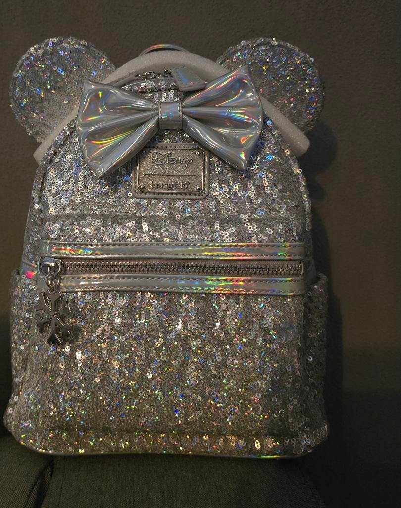 Diverse Loungefly x Disneyparks mini backpacks te koop!, Verzamelen, Ophalen of Verzenden, Overige figuren, Nieuw, Tas, Koffer of Zak