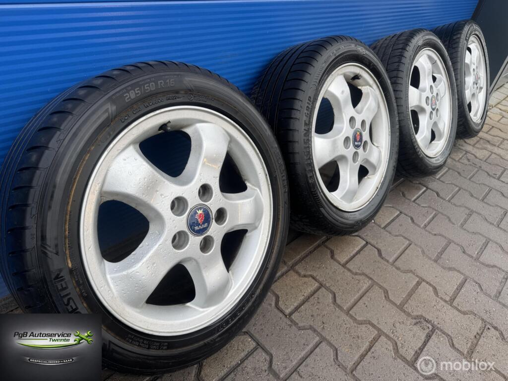 Saab alu 22 velgen met goede banden 205-50-16, Ophalen, Gebruikt, Velg(en), 16 inch