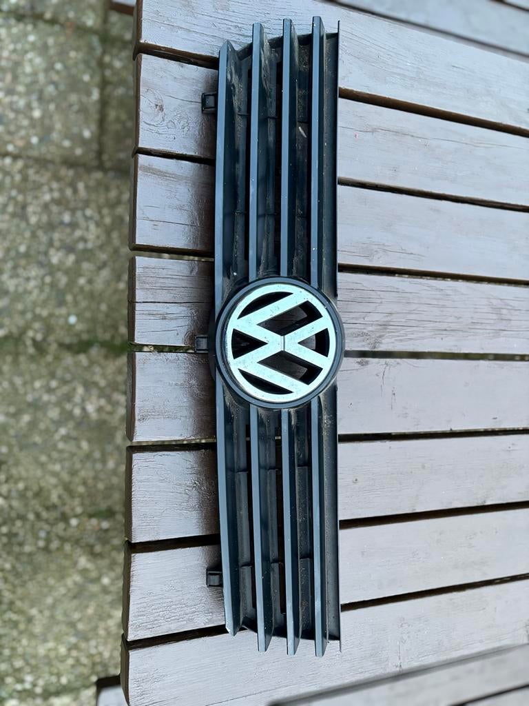 Voorgrill Volkswagen Polo 6N - Origineel VW Onderdeel, Gebruikt, Ophalen of Verzenden, Bumper, Volkswagen