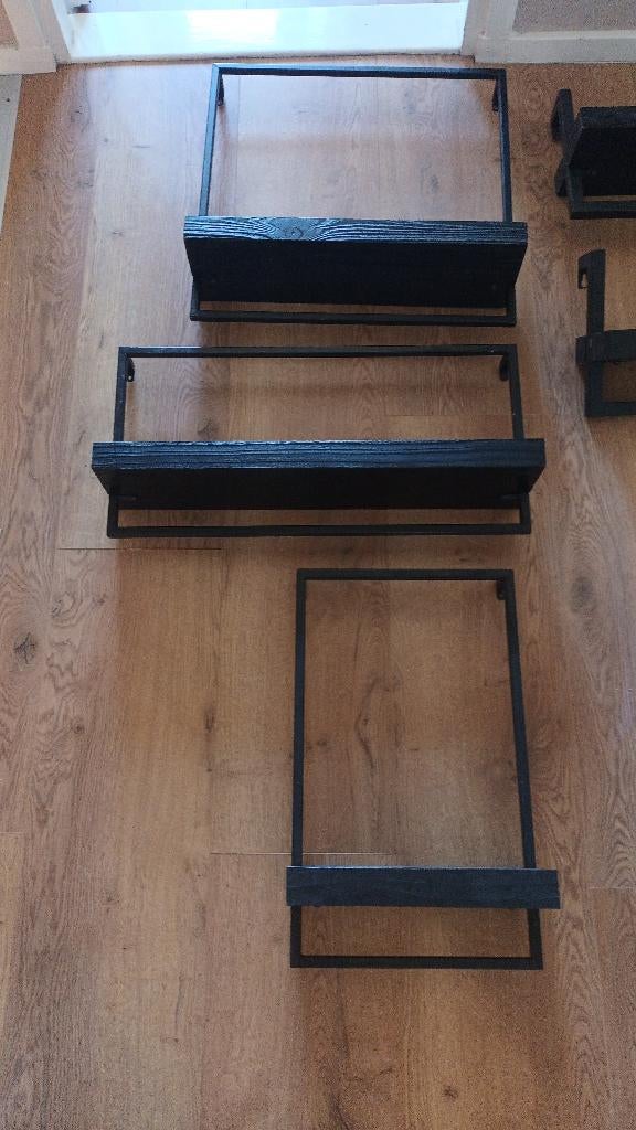 Wandplanken Pronto Light & Living, Huis en Inrichting, Ophalen, Zo goed als nieuw