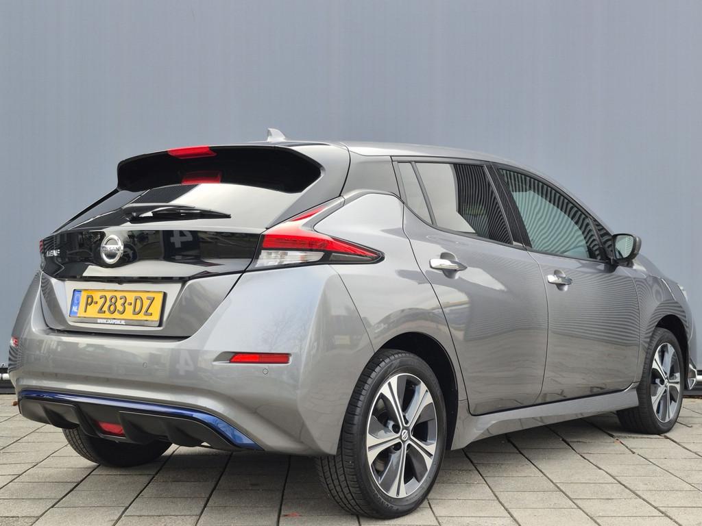 Nissan Leaf BWJ 2022 | e+ Bus Executive 62 kWh LONG RANGE |, Auto's, Gebruikt, Zwart, 62 kWh, 385 km