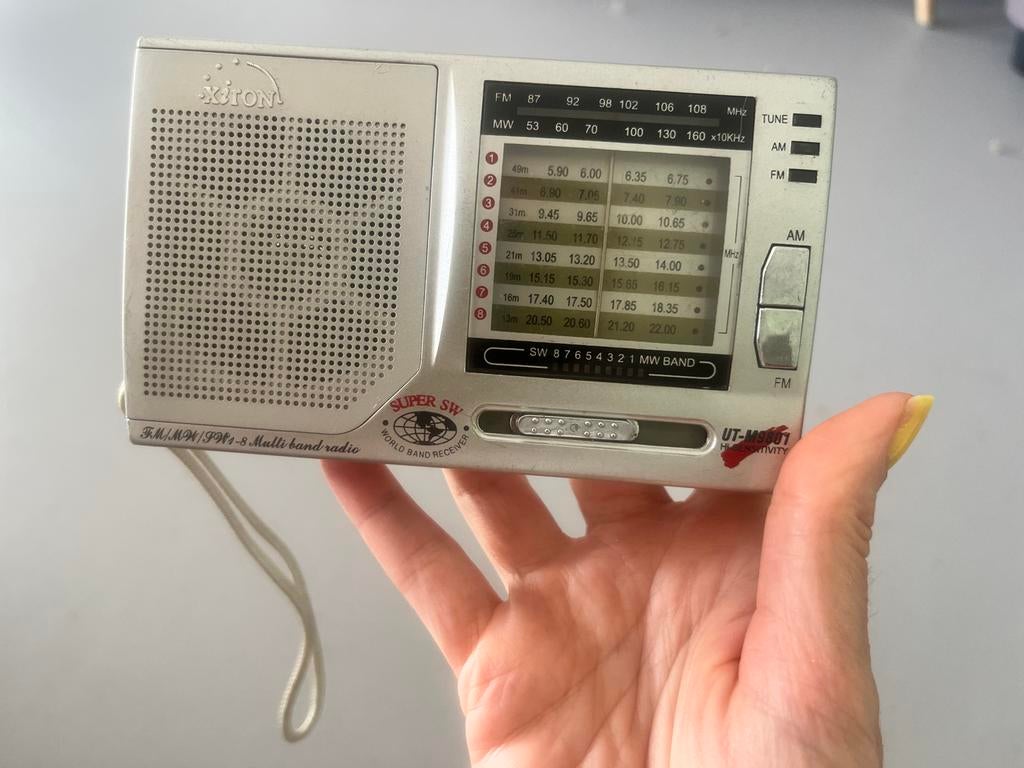 Draagbare Xiton UT-M9801 Wereldontvanger Radio, Ophalen of Verzenden, Gebruikt, Wereldontvanger