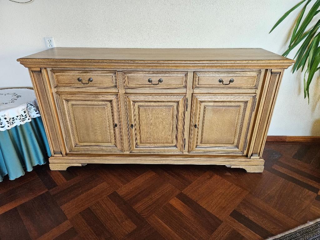 eiken dressoir, Ophalen, Met deur(en), 150 tot 200 cm, Eikenhout