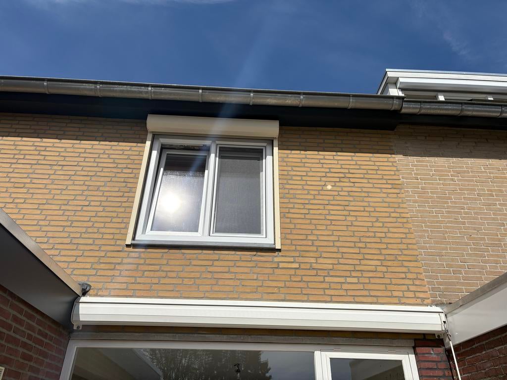 Zonnescherm met geel-wit gestreept doek, Ophalen, Gebruikt, 150 tot 300 cm, 250 cm tot 450 cm