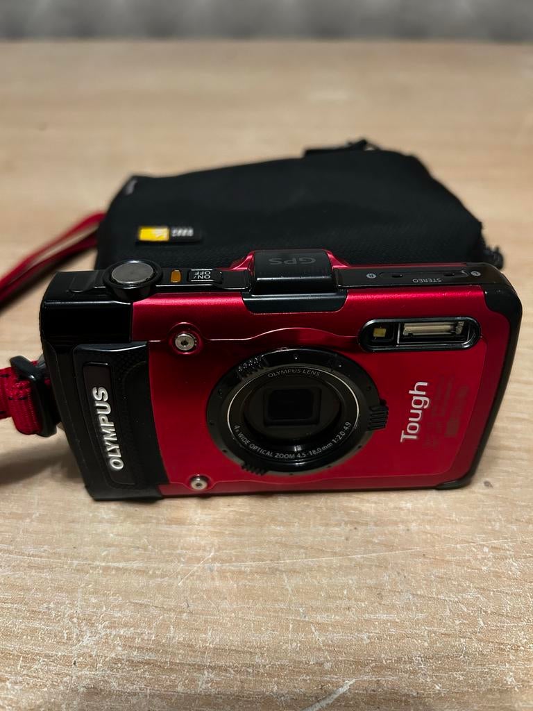 Olympus TG-2 digitale camera, Gebruikt, Compact, Ophalen of Verzenden, Olympus