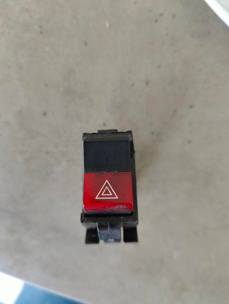 Porsche 924 / 944 Alarmlichtschakelaar, Ophalen of Verzenden, Gebruikt, Porsche