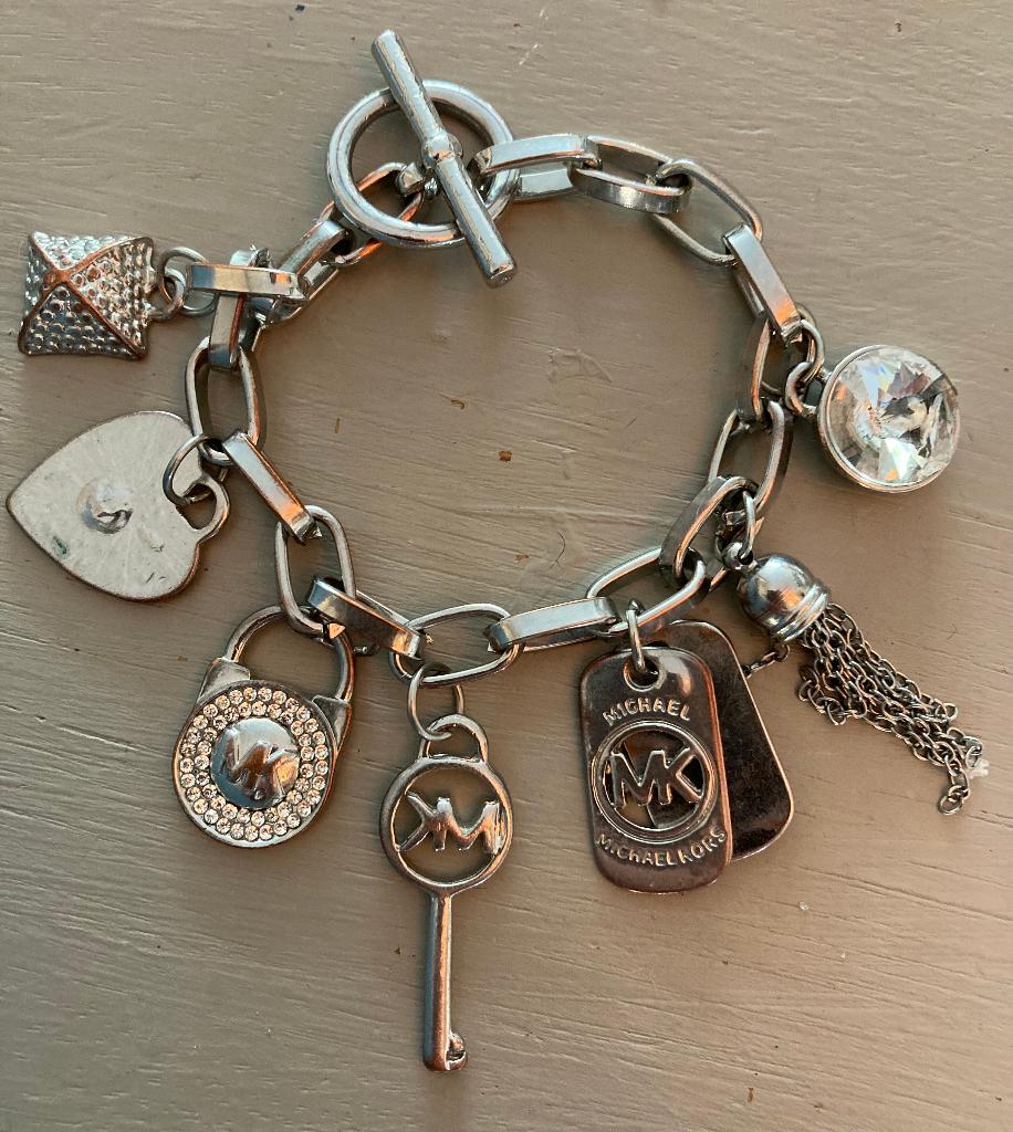 Vintage Michael Kors bedelarmband armband zilverkleur strass, Sieraden, Tassen en Uiterlijk, Armbanden, Overige materialen, Ophalen of Verzenden