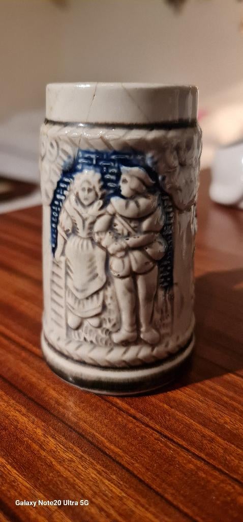 Vintage mini bierpul – blauw wit reliëf – decoratief, Ophalen of Verzenden