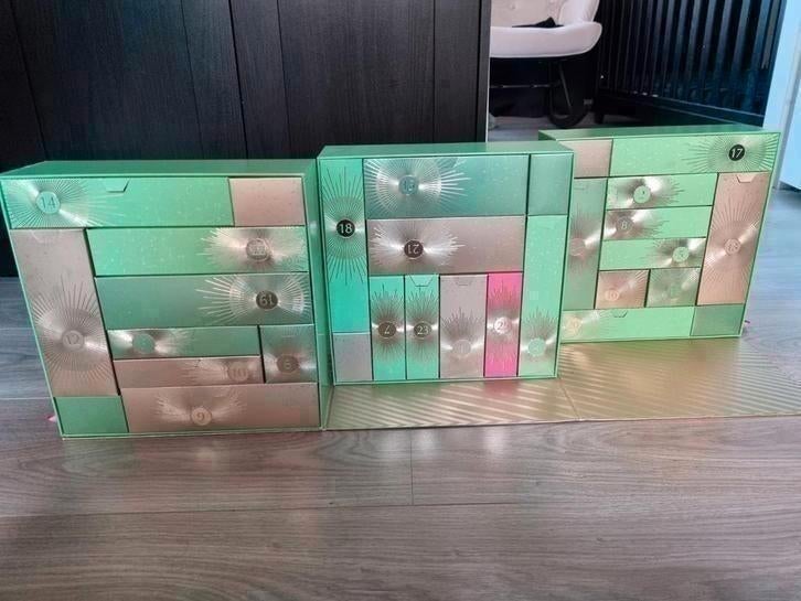 Adventskalender bijenkorf. Leeg, zelf te vullen., Ophalen of Verzenden, Zo goed als nieuw