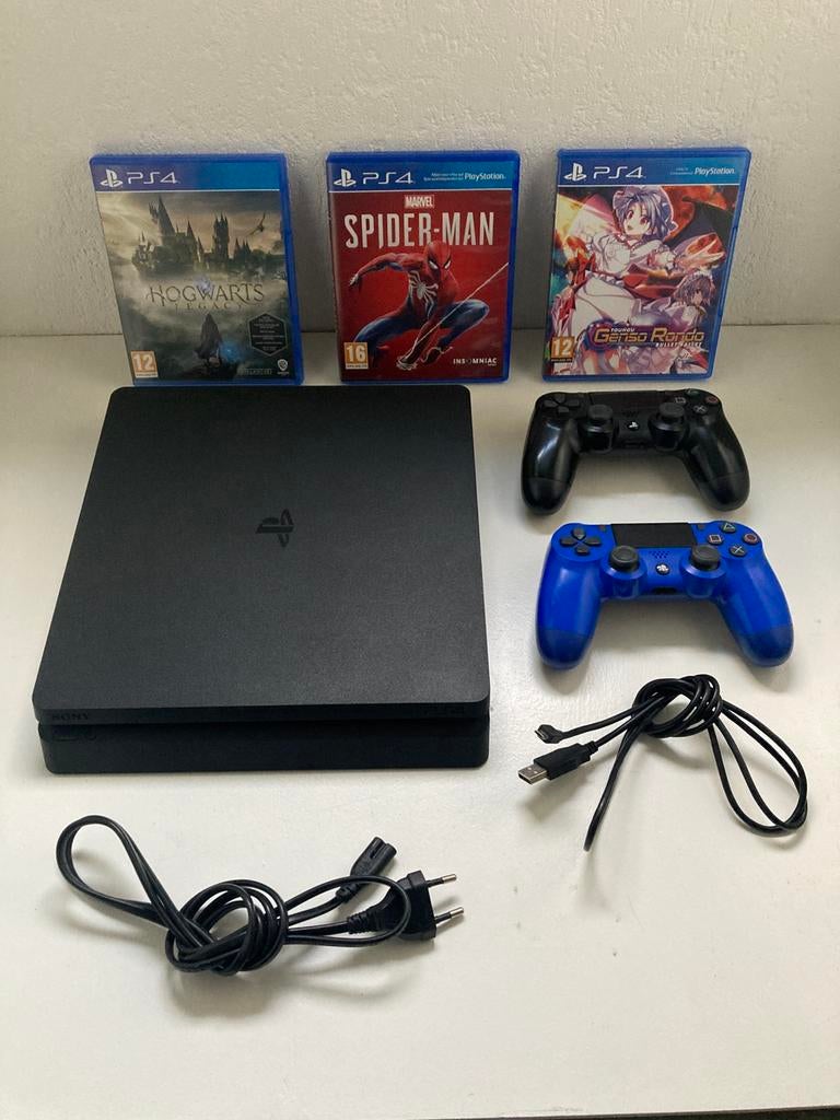 Playstation 4 met 2 controlers en 3 spellen, Ophalen, Zo goed als nieuw, Met 2 controllers, Original