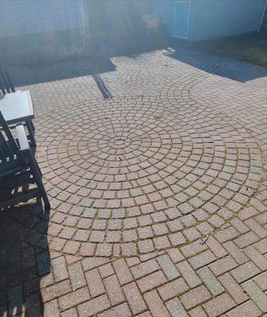 Twee cirkels van klinkers, Tuin en Terras, Ophalen, Gebruikt, Beton, Klinkers