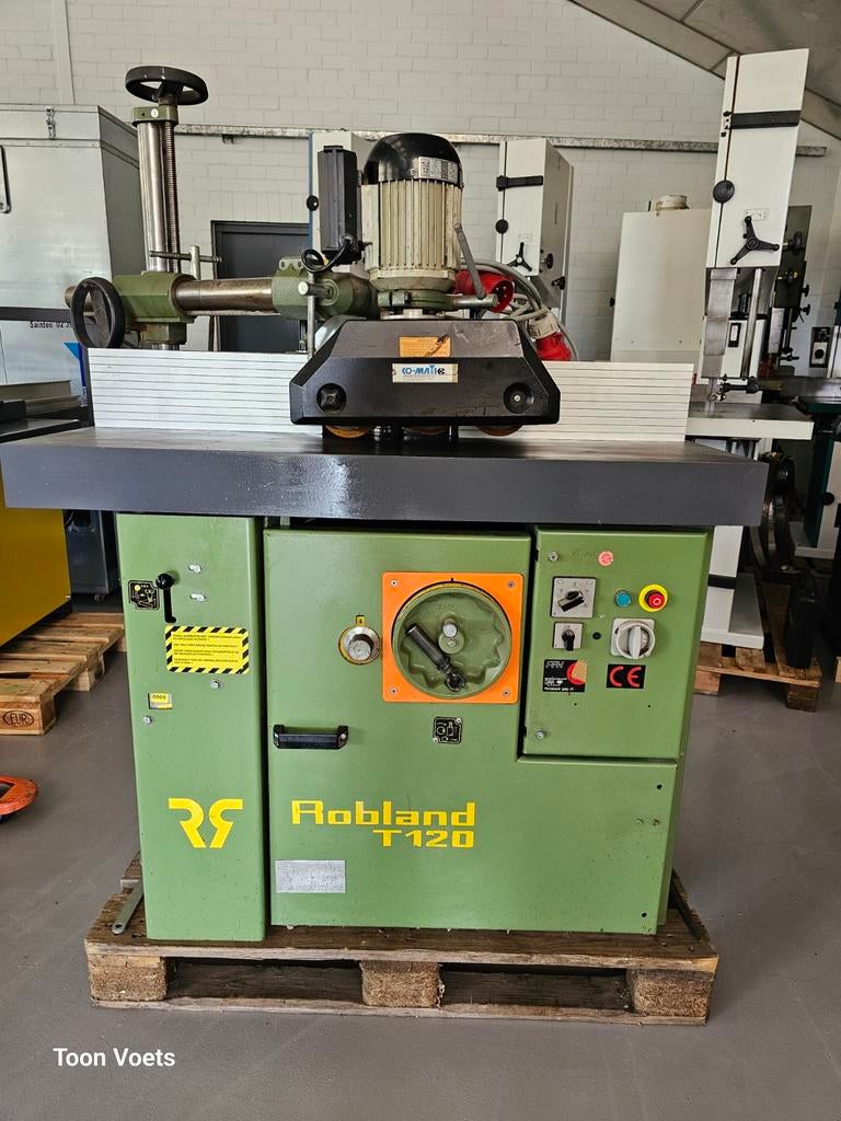 Freesmachine met aanvoerapparraat en motorrem, Doe-het-zelf en Verbouw, Gereedschap | Freesmachines, Ophalen, Gebruikt, Overige soorten