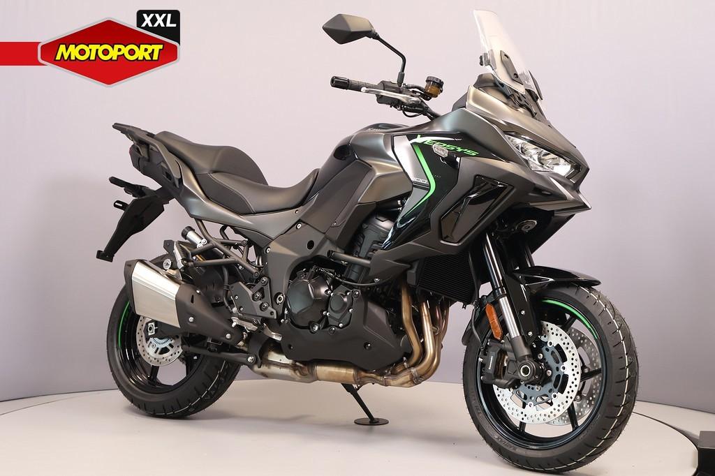 Kawasaki Versys 1100 - foto 2
