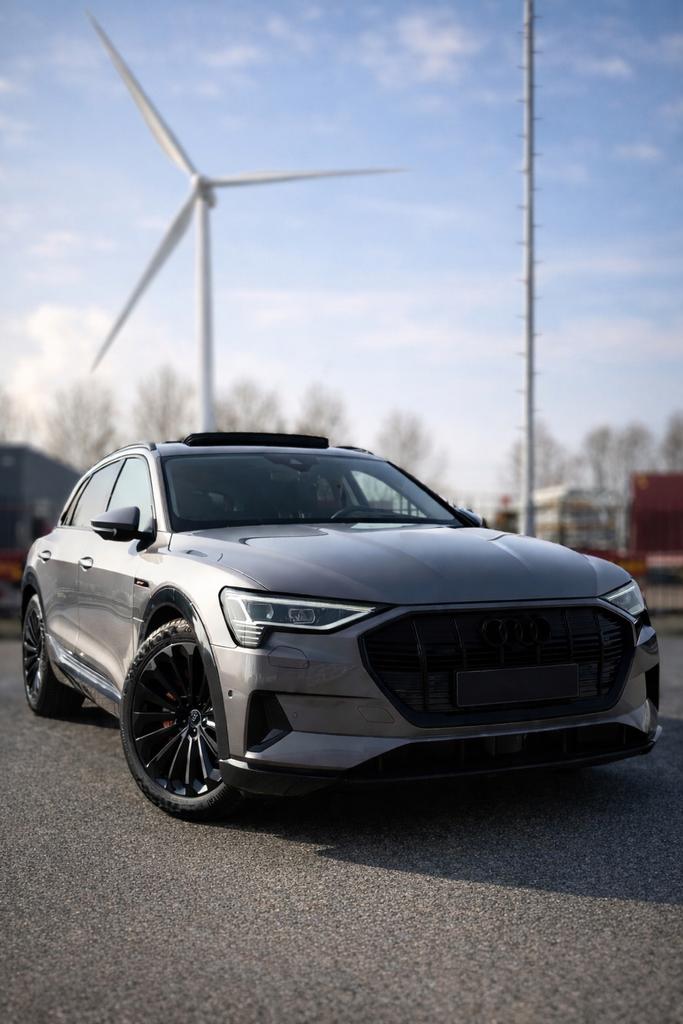 Audi E-tron 55 Quattro | HUD | MASSAGE | 360° | 21"|B&O|VOLL, Auto's, Audi, Automaat, 131 €/maand, 1800 kg, Euro 6