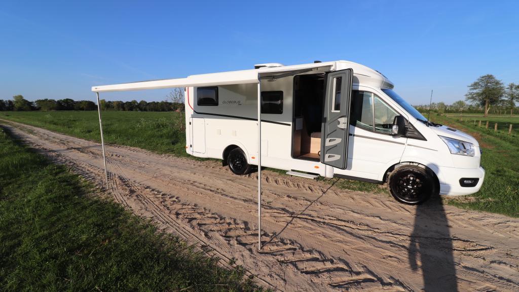 Dethleffs Globebus Go T45 Verhuur Airco | Luifel | Inventari