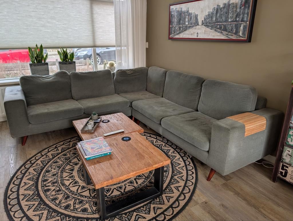 Gratis af te halen: Gebruikte hoekbank (versleten), Ophalen, Gebruikt, Hoekbank, Stof