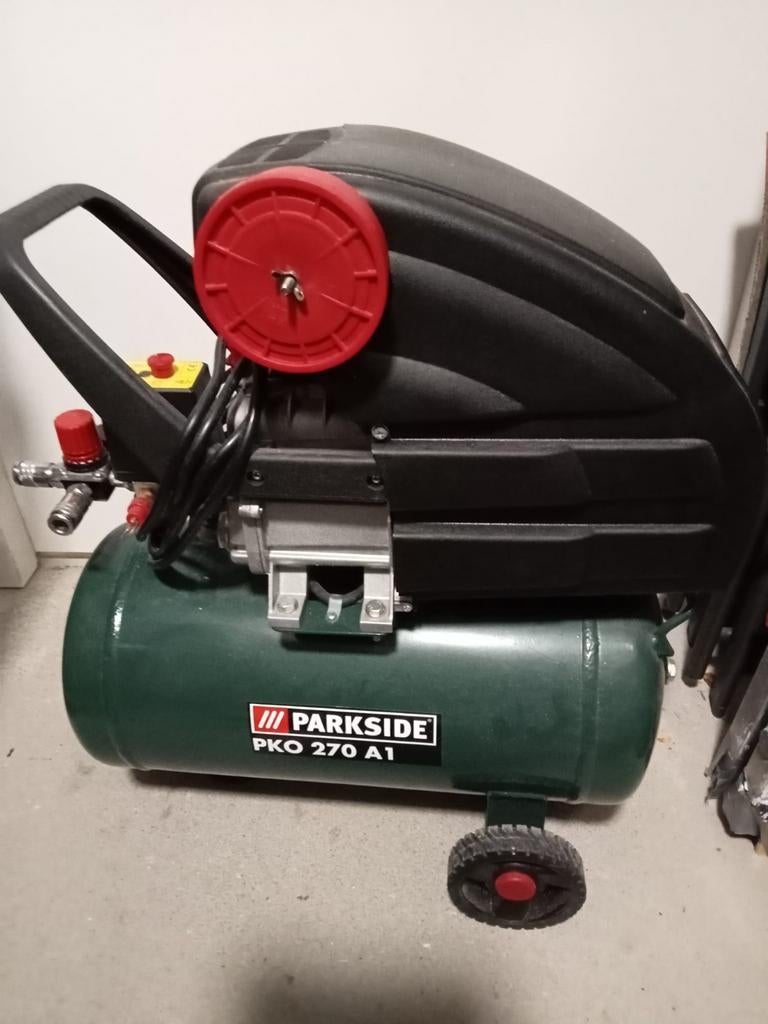 Parkside Compressor PKO 270 A1 met luchtslang en bandenmeter, Ophalen, Gebruikt, 6 tot 10 bar, Minder dan 200 liter/min