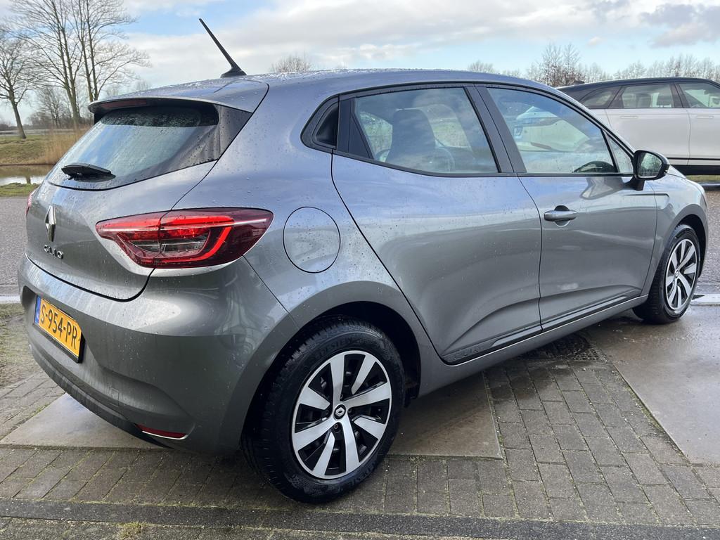 Renault Clio 1.0 TCe 90 Equilibre / Apple Carplay - Android, Voorwielaandrijving, Gebruikt, 580 kg, 49 €/maand