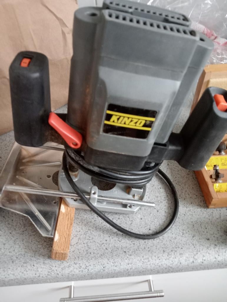 Kinzo boven frees, Ophalen, Elektrisch, Bovenfrees, Kinzo