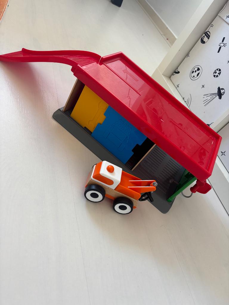 Houten garage ikea, Ophalen, Zo goed als nieuw, Overige typen