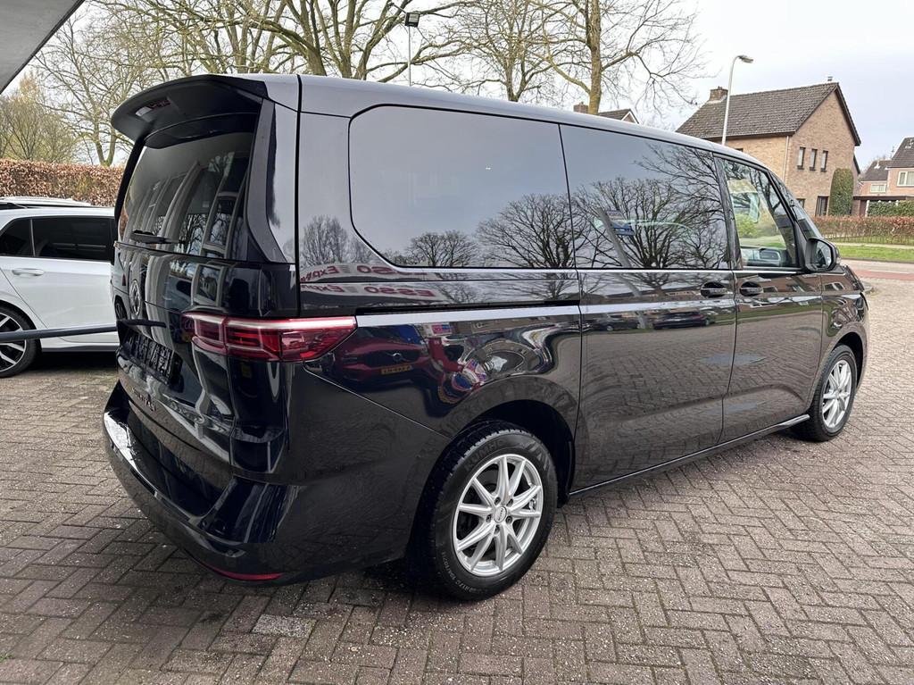 Volkswagen Transporter 2.0 TDI Bulli L2 Led, Climat, Carplay, Gebruikt, 150 pk, Zwart, Bedrijf