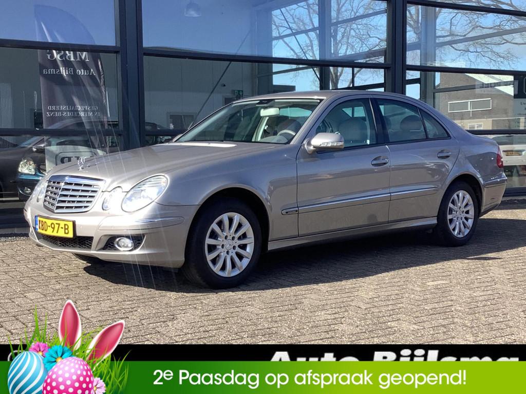 Mercedes E-klasse 280 Elegance automaat face lift, zeer net,, Automaat, Achterwielaandrijving, Gebruikt, Bruin