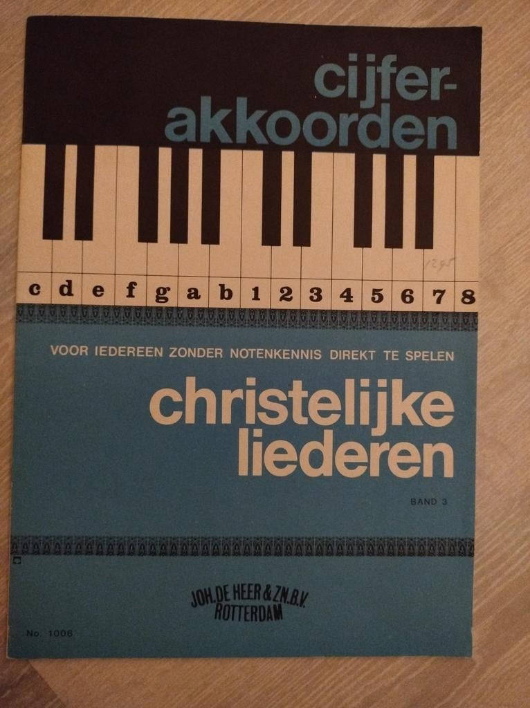 Cijfer-akkoorden christelijke liederen band 3, Ophalen of Verzenden, Gebruikt, Thema, Religie en Gospel