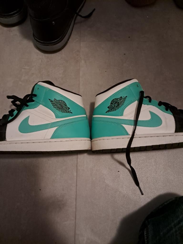 Nike Air Jordan 1 Mid SE 'Island Green' sneakers, Ophalen of Verzenden