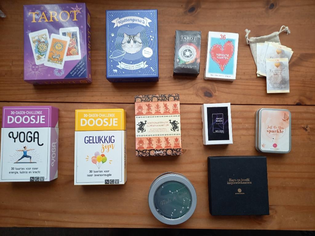 Set Orakelkaarten, Inzichtkaarten, Tarotkaarten, Spiritueel, Boeken, Ophalen of Verzenden, Gelezen, Tarot of Kaarten leggen, Overige typen