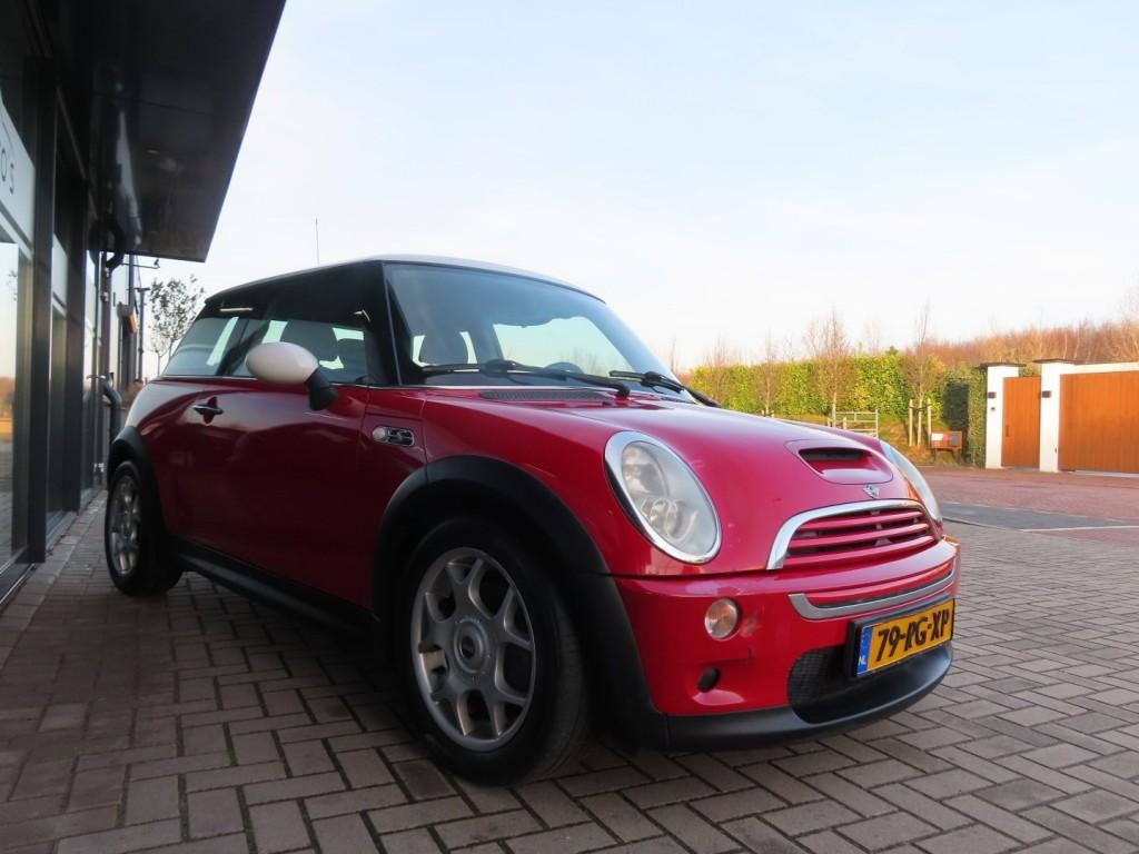 Mini COOPER S 1.6 Cooper S Airco Cruise 16 Inch NL Auto 2005, Auto's, Voorwielaandrijving, Gebruikt, 4 cilinders, 4 stoelen