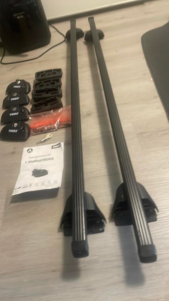 Thule dakdragers squarebarset 135 met thule rapid system 753, Ophalen, Gebruikt