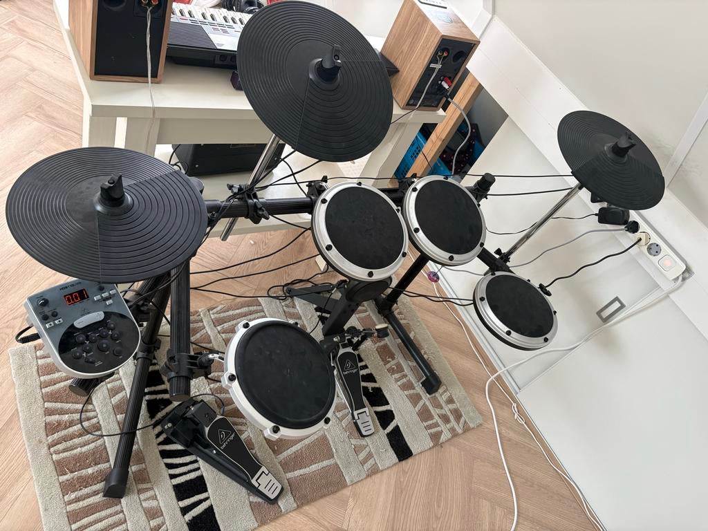 Gratis: Behringer Elektrisch Drumstel, Ophalen, Zo goed als nieuw, Overige merken, Elektronisch