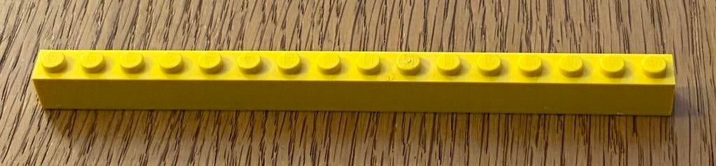 Lego steen 1 x 16 geel, Ophalen of Verzenden, Gebruikt, Losse stenen, Lego
