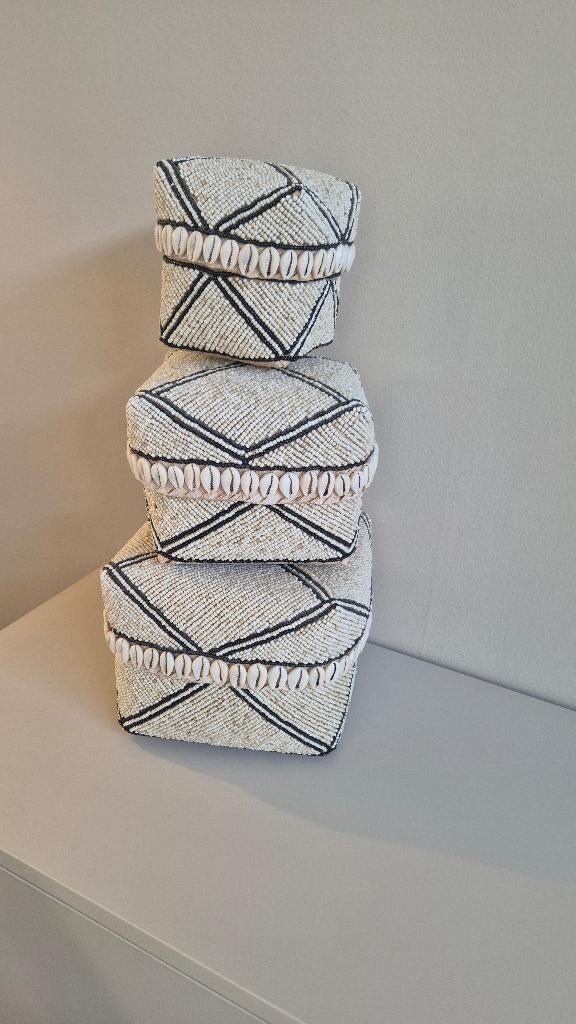 Balinese mandjes, Mand, Vierkant, Ophalen of Verzenden, Zo goed als nieuw