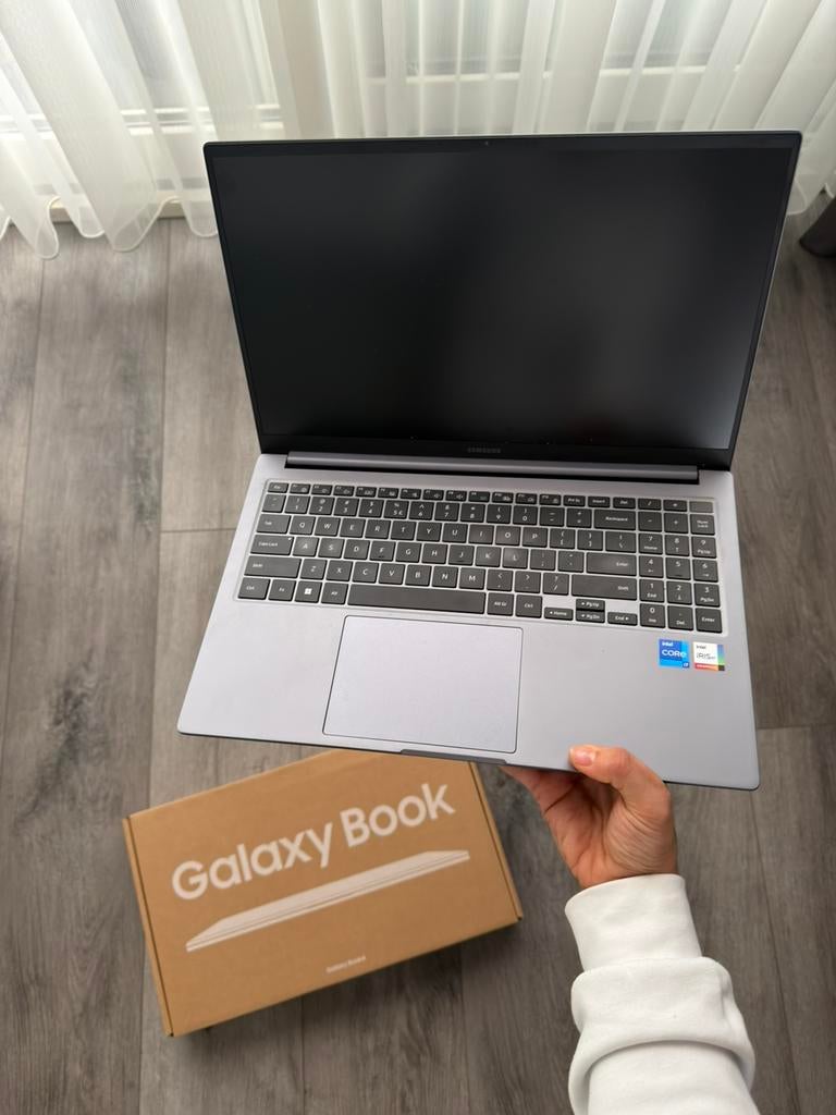 Samsung Galaxy Book 4–i7 /16GB RAM/512GB SSD, Computers en Software, Windows Laptops, Ophalen, Zo goed als nieuw, SSD, 15 inch